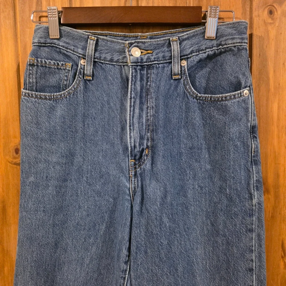 Levis high waisted